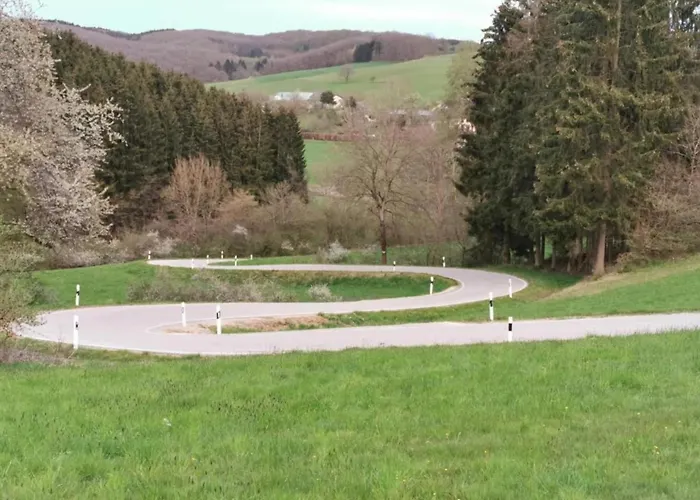 Feriendorf Reinskopf In Der Eifel *